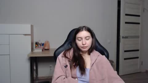 Alice online show from 2, 3, 2025