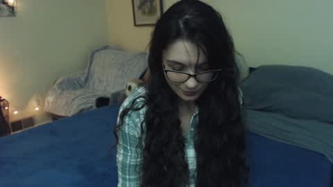 Snapshot of alice_asks chatting on 2, 12, 2024 Alice Asks online show from 2, 12, 2024