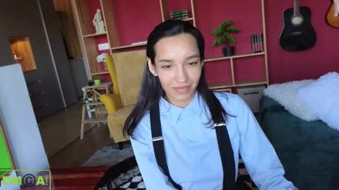 A R Y A  T I A online show from 19, 2, 2025