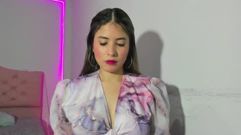 alice_cespedes online show from 25, 1, 2025