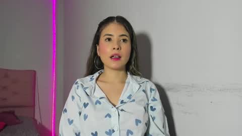 alice_cespedes online show from 21, 2, 2025