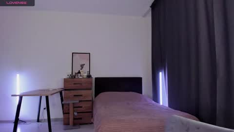 Snapshot of alice_dias chatting on 22, 12, 2024 alice_dias online show from 22, 12, 2024