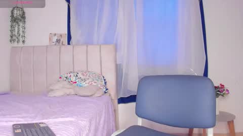 ALICE    Alice guzman online show from 5, 11, 2025