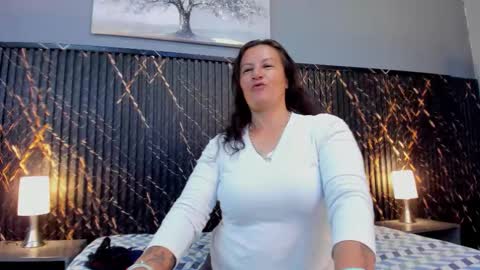 Snapshot of alice_h4rt chatting on 9, 11, 2025 Alice online show from 9, 11, 2025