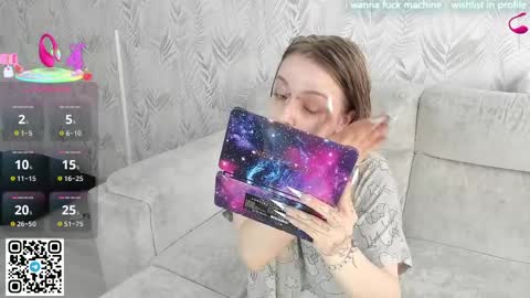 alice_halle online show from 8, 4, 2026