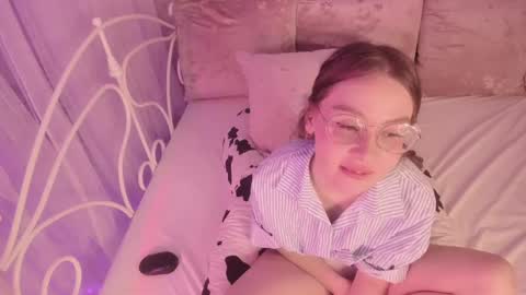 Alice online show from 14, 2, 2025