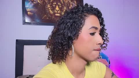 Snapshot of alice_massiel chatting on 21, 12, 2024 online show from 21, 12, 2024