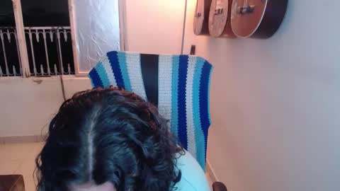 Snapshot of alice_psilocybe_sabina420 chatting on 23, 10, 2025 Alicia Aldara online show from 23, 10, 2025