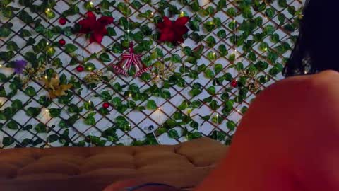 Snapshot of alice_rous21 chatting on 4, 12, 2025 alice_rous21 online show from 4, 12, 2025