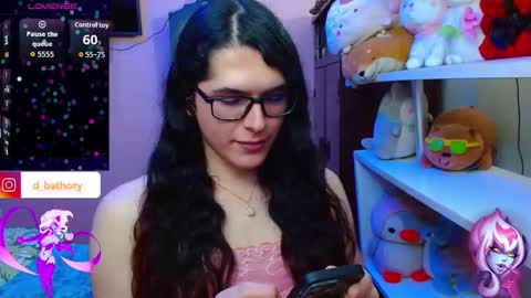 Snapshot of alicebathory_ chatting on 7, 11, 2025 Alice Bathory online show from 7, 11, 2025