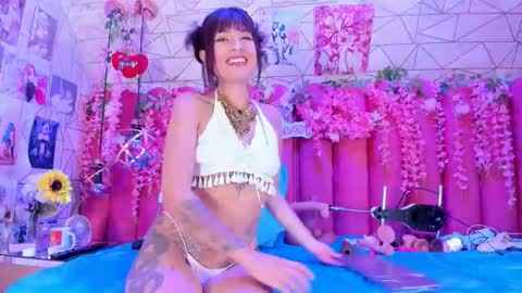     online show from 17, 11, 2025