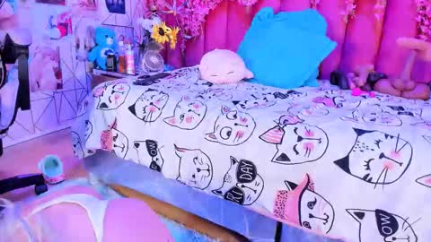     online show from 7, 2, 2026