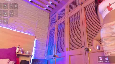 Alice  online show from 28, 1, 2025