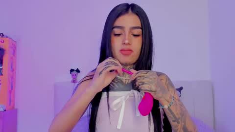 Alice  online show from 15, 10, 2025