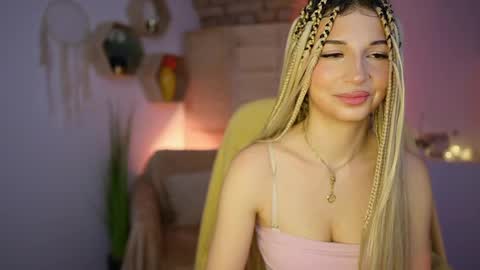 Snapshot of alicee_kiss chatting on 15, 12, 2024 Alicee Kiss online show from 15, 12, 2024