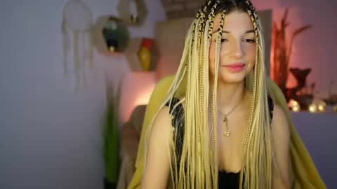 Snapshot of alicee_kiss chatting on 17, 12, 2024 Alicee Kiss online show from 17, 12, 2024