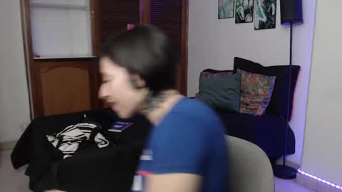 alicee_logan_ online show from 8, 10, 2025