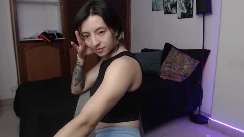 alicee_logan_ online show from 22, 10, 2025