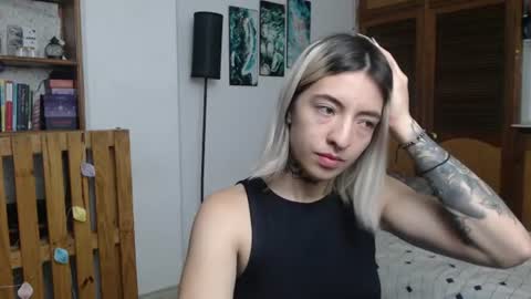 Snapshot of alicee_logan_ chatting on 21, 7, 2026 alicee_logan_ online show from 21, 7, 2026