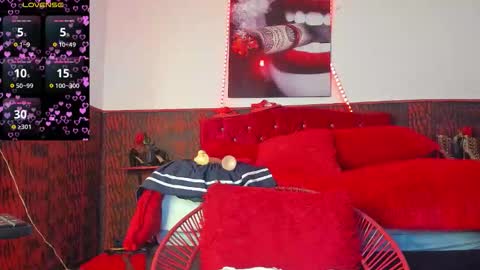 Snapshot of alicee_mature4 chatting on 23, 11, 2025 alicee_mature4 online show from 23, 11, 2025