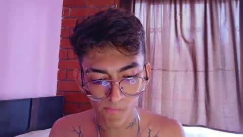 alicee_randyy online show from 25, 5, 2026