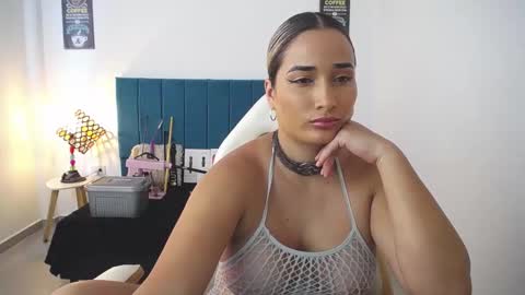 Snapshot of alicee_wild_ chatting on 3, 10, 2025 Alicia 1000 PM - 600 AM COLOMBIAN TIME online show from 3, 10, 2025