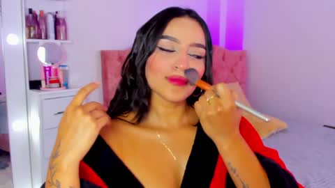 Snapshot of alicekiing_ chatting on 26, 1, 2025 ALICEKIING online show from 26, 1, 2025