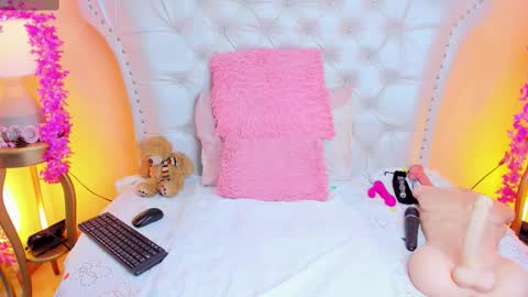 Snapshot of alicelamore chatting on 11, 10, 2025 Alice 3 online show from 11, 10, 2025