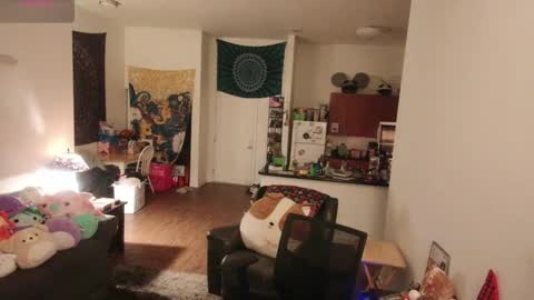 Snapshot of aliceliddell710 chatting on 16, 9, 2025 Alice Liddell online show from 16, 9, 2025