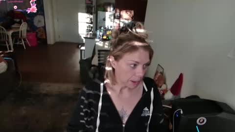 Snapshot of aliceliddell710 chatting on 30, 9, 2025 Alice Liddell online show from 30, 9, 2025