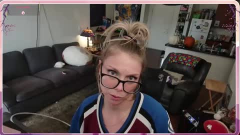 Snapshot of aliceliddell710 chatting on 12, 11, 2025 Alice Liddell online show from 12, 11, 2025