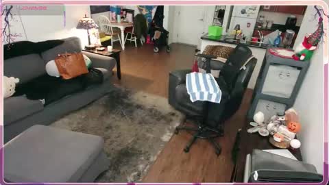 Snapshot of aliceliddell710 chatting on 16, 12, 2025 Alice Liddell online show from 16, 12, 2025