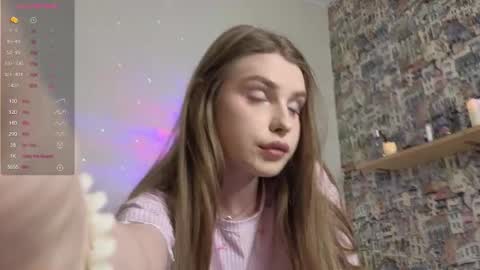 Snapshot of aliceparis69 chatting on 21, 12, 2025 Alice online show from 21, 12, 2025