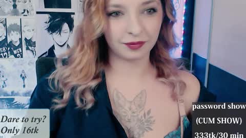 aliceriddle1 online show from 22, 3, 2026