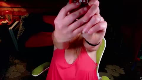 Snapshot of alicescuriosity chatting on 21, 11, 2025 Alices Curiosity online show from 21, 11, 2025