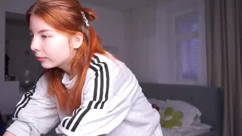 Snapshot of alicesosa chatting on 1, 12, 2025 Alice online show from 1, 12, 2025