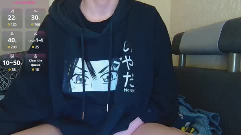 AliceWoolfy online show from 19, 2, 2025