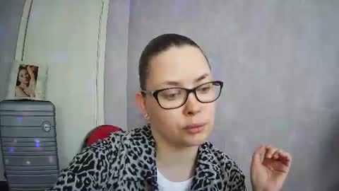 AlicexFresh online show from 15, 4, 2026