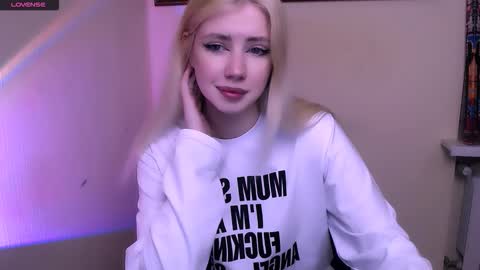 Snapshot of alicexooo_ chatting on 22, 2, 2026 Alice online show from 22, 2, 2026