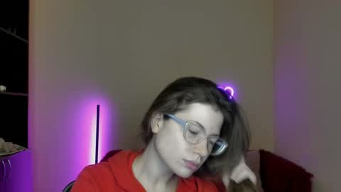 Alicia online show from 7, 3, 2025