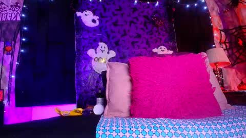 Snapshot of alicia_kyse chatting on 15, 10, 2025 Alicia Kyse online show from 15, 10, 2025