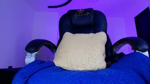 Snapshot of alicia_kyse chatting on 11, 4, 2026 Alicia Kyse online show from 11, 4, 2026