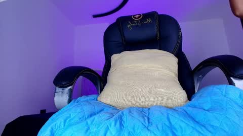 Snapshot of alicia_kyse chatting on 22, 4, 2026 Alicia Kyse online show from 22, 4, 2026
