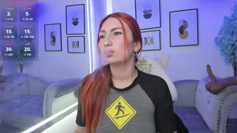 Snapshot of alicia_leclair chatting on 2, 12, 2025 alicia online show from 2, 12, 2025