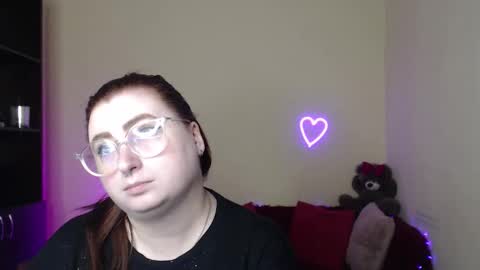 Alicia online show from 13, 4, 2026