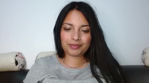 Snapshot of alicia_va chatting on 17, 1, 2025 Alice online show from 17, 1, 2025