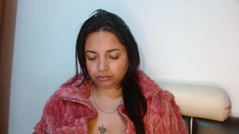 Snapshot of alicia_va chatting on 13, 2, 2025 Alice online show from 13, 2, 2025