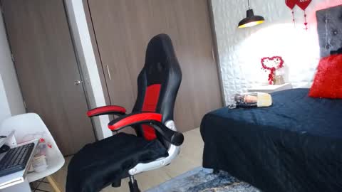 Ali online show from 8, 3, 2025