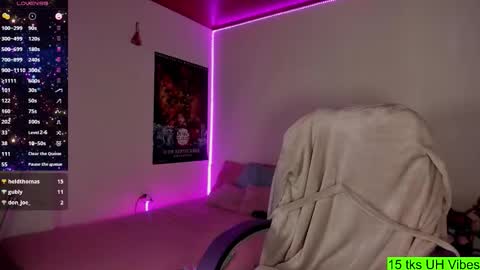 Aiko  Independent Model  online show from 9, 9, 2025