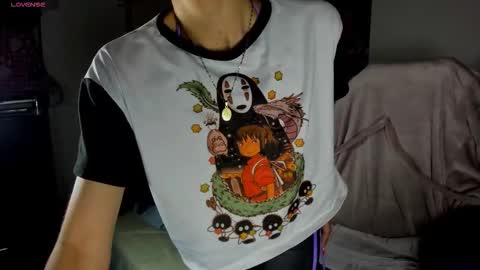 Aiko  Independent Model  online show from 17, 9, 2025